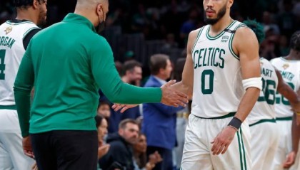 乐鱼体育-三分时代不能太依赖三分！绿军也成失败典型