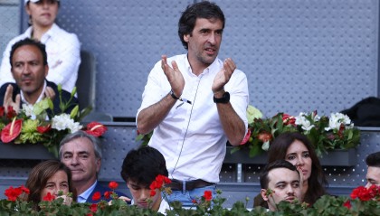 乐鱼官网-劳尔：等时机成熟我会回归皇马 鼓励年轻球员去派对但要做好平衡